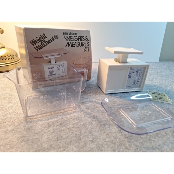 Vintage (1980) 2 in 1 ~ Weight Watchers Food Scale and Measuring Kit - Picture 3 of 6